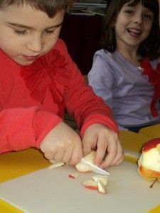 Participarea la educaţie a copiilor şi tinerilor din mediul urban